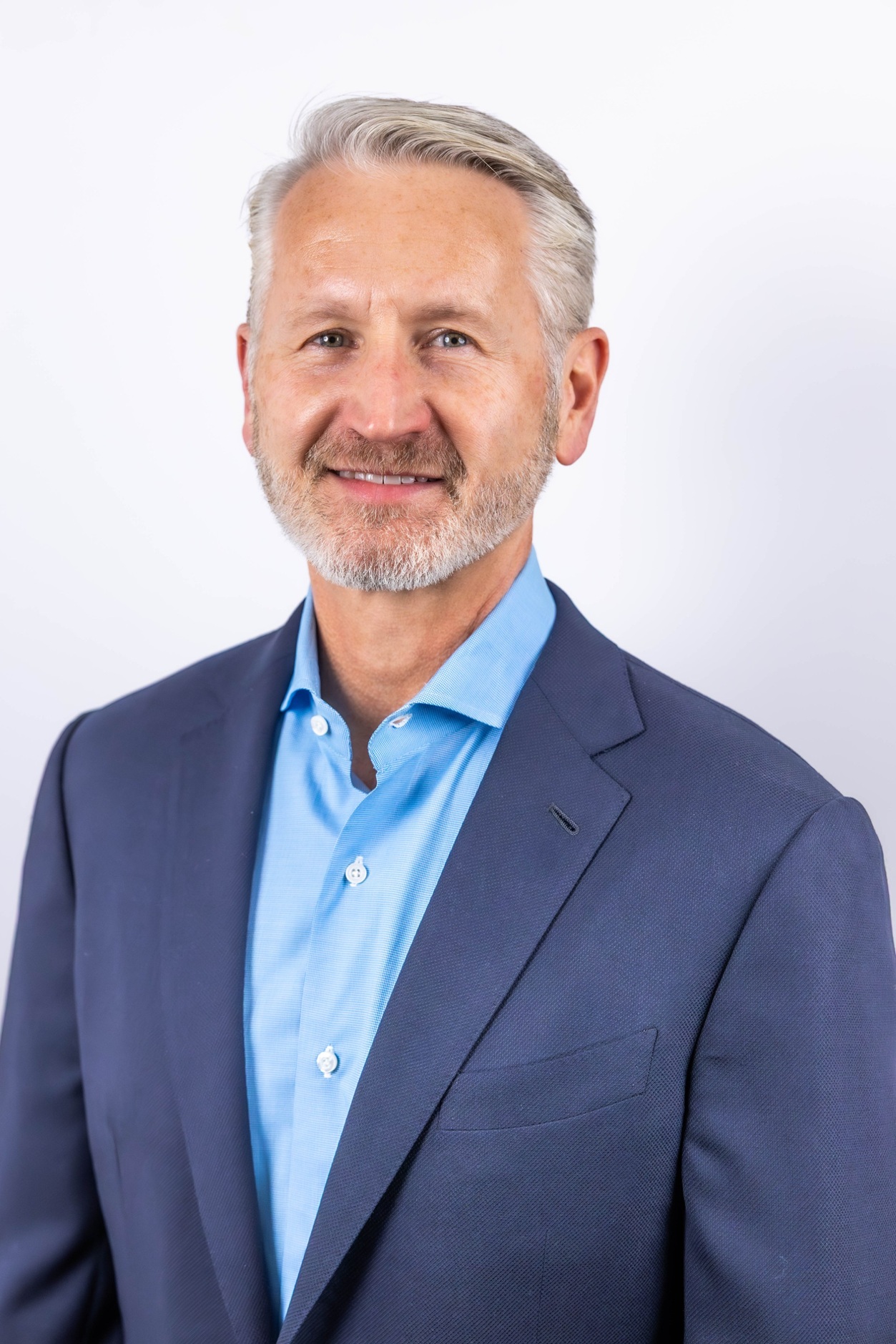 image of the doctor Colin McCartney, DDS, MD